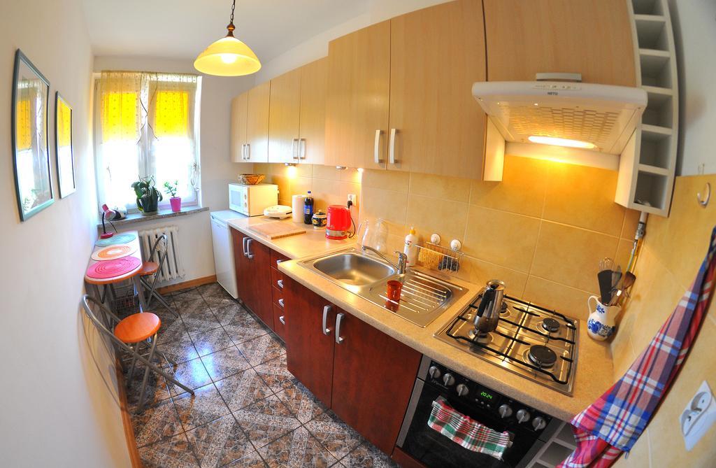 Cozy apartment in Tarnów Exterior foto