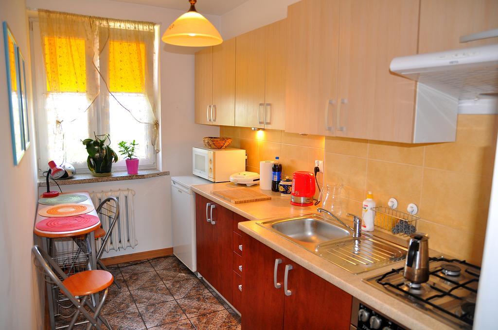 Cozy apartment in Tarnów Exterior foto